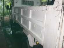 https://riyasewana.com/uploads/isuzu-4hf1-1992-1618420812653.jpg