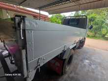 https://riyasewana.com/uploads/isuzu-4hf1-1999-315364112982.jpg
