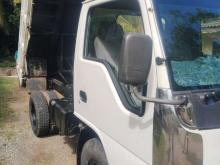 https://riyasewana.com/uploads/isuzu-4hf1-241117476354.jpg