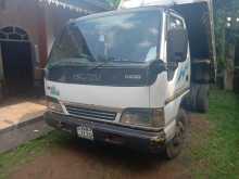 https://riyasewana.com/uploads/isuzu-4hg-1-10191455676.jpg