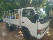 https://riyasewana.com/uploads/isuzu-4hl1-elf-24101256752.jpg