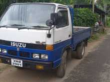 Isuzu 4jb1 1981 Lorry