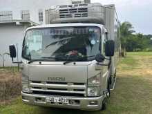 Isuzu Elf 2014 Lorry