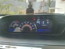 https://riyasewana.com/uploads/isuzu-72750-2018-915045812573.jpg