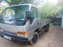 Isuzu ELF 2001 Lorry