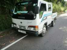 Isuzu AKR71E 1999 Crew Cab