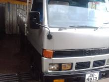 Isuzu ELF 1982 Lorry