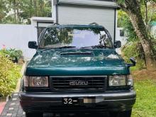 https://riyasewana.com/uploads/isuzu-bighorn-10706426851.jpg