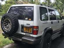 https://riyasewana.com/uploads/isuzu-bighorn-191410444382.jpg