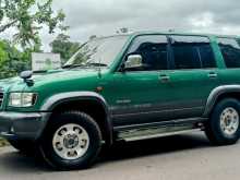 https://riyasewana.com/uploads/isuzu-bighorn-1984-2716024812124.jpg