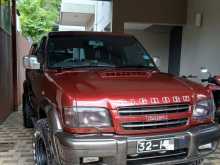 Isuzu Bighorn 1985 SUV