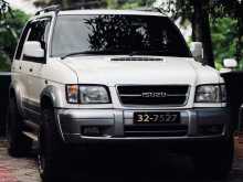 Isuzu Bighorn 1990 SUV