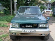 Isuzu Bighorn 1986 SUV