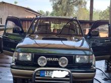 Isuzu Bighorn 1989 SUV