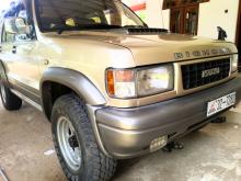 Isuzu Bighorn 1990 SUV