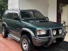 https://riyasewana.com/uploads/isuzu-bighorn-5101021382.jpg