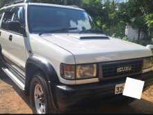 Isuzu Bighorn 1990 SUV