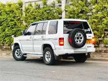 Isuzu Bighorn 1988 SUV