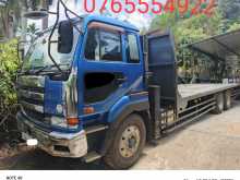 Isuzu Boom Cariyer 2001 Lorry