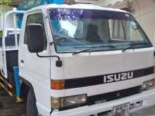 Isuzu Boom Truck 1990 Heavy-Duty