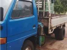 Isuzu Boom Truck 1987 Lorry