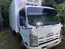 Isuzu Box Model 2014 Lorry