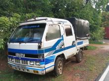 Isuzu Cab 2010 Crew Cab