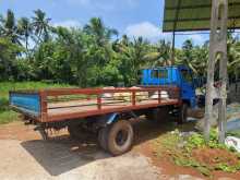 https://riyasewana.com/uploads/isuzu-canter-1981-1422122512353.jpg