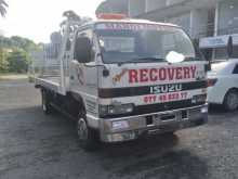https://riyasewana.com/uploads/isuzu-carrier-1990-2011025112422.jpg