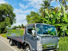 Isuzu Carrier 2017 Lorry