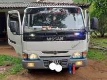 Nissan CrewCab 1996 Lorry