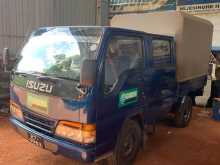 Isuzu CrewCab 1900 Crew Cab