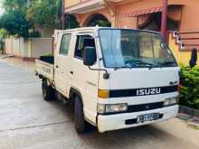 Isuzu CrewCab 1989 Crew Cab