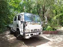 https://riyasewana.com/uploads/isuzu-crew-cab-1992-1314241212102.jpg