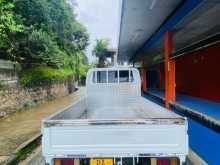 https://riyasewana.com/uploads/isuzu-crew-cab-2001-1023554312134.jpg