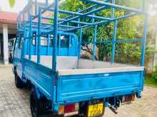 https://riyasewana.com/uploads/isuzu-crew-cab-2005-1512221712304.jpg
