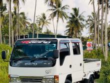 Isuzu CrewCab 1990 Crew Cab
