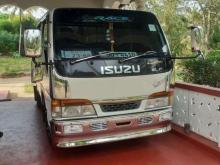 Isuzu CrewCab 1982 Crew Cab