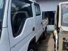 Isuzu Crewcab 1982 Crew Cab