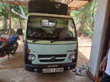 Isuzu D 2013 Motorbike