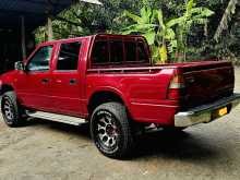 https://riyasewana.com/uploads/isuzu-double-cab-10916334943.jpg