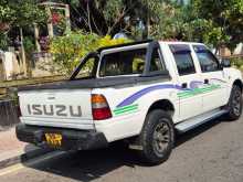 https://riyasewana.com/uploads/isuzu-double-cab-15125157782.jpg