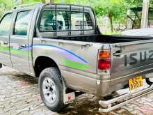 https://riyasewana.com/uploads/isuzu-double-cab-1992-212484212414.jpg