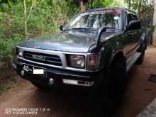 Isuzu DOUBLE CAB 4 WHEEL 1985 Pickup