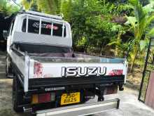 https://riyasewana.com/uploads/isuzu-dual-purpose-1993-1415252412342.jpg