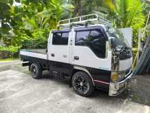 https://riyasewana.com/uploads/isuzu-dual-purpose-1993-1415252412813.jpg
