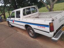 Isuzu Double Cab 1985 Pickup