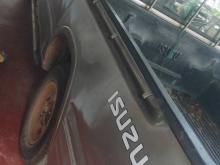 Isuzu Double Cab 1985 Pickup