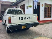 Isuzu Double Cab 1986 Pickup