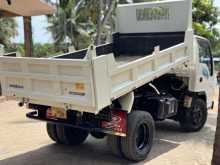 https://riyasewana.com/uploads/isuzu-dump-truck-2004-114140012083.jpg